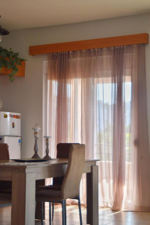 Fully Renovated Apartment-ανακαινισμένο διαμέρισμα